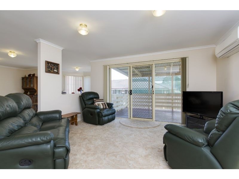 45 Sybella Avenue, Koo Wee Rup VIC 3981