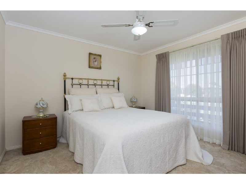 45 Sybella Avenue, Koo Wee Rup VIC 3981