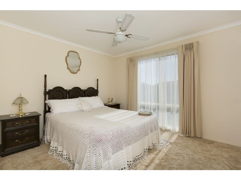 45 Sybella Avenue, Koo Wee Rup VIC 3981