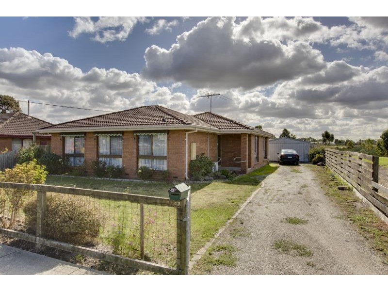 53 Sybella Avenue, Koo Wee Rup VIC 3981