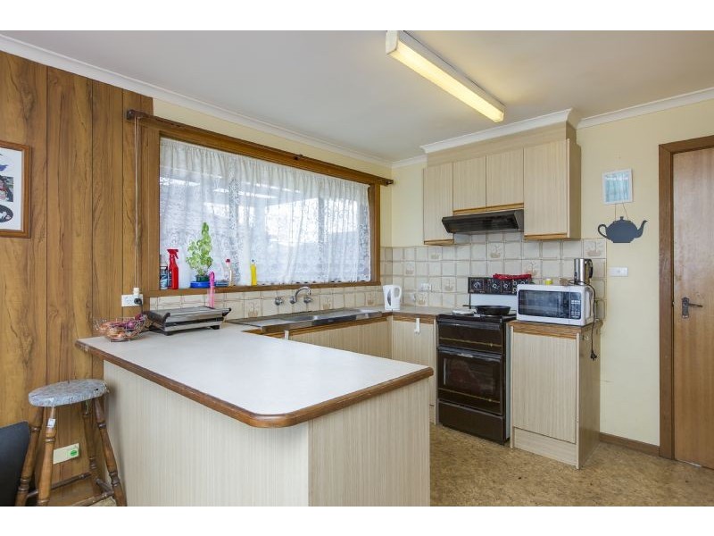 53 Sybella Avenue, Koo Wee Rup VIC 3981