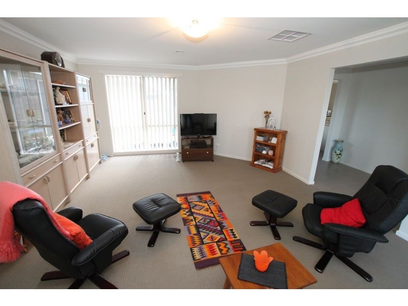 97 Moody Street, Koo Wee Rup VIC 3981