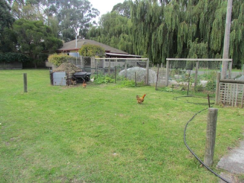 280 Berrys Road, Nyora VIC 3987