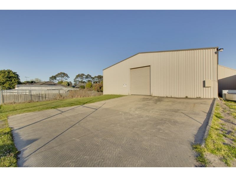10 Mcnamarra Road, Koo Wee Rup VIC 3981