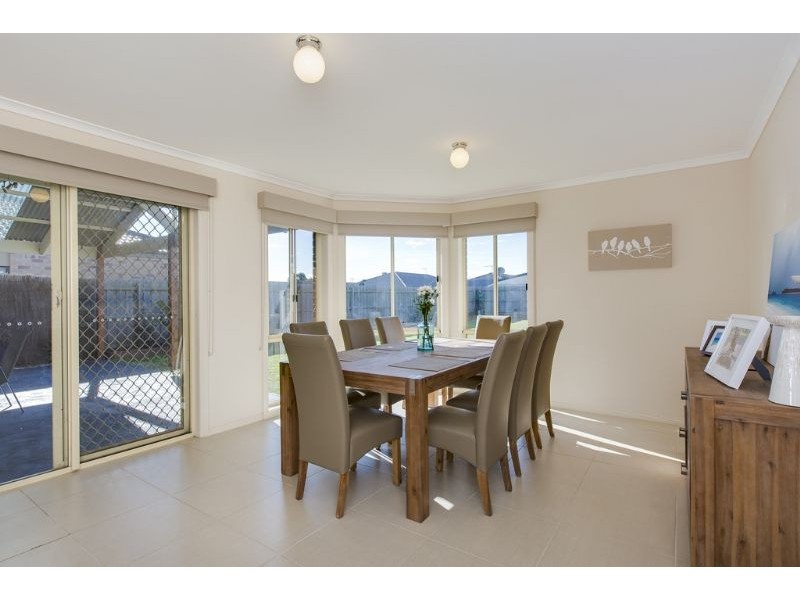 10 Quinny Street, Koo Wee Rup VIC 3981