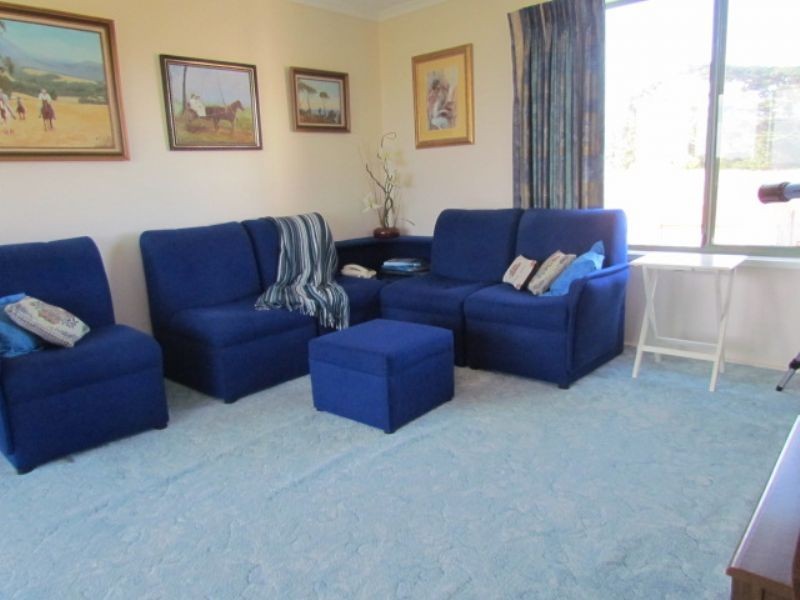 34 Champ Elysees Esplanade, Coronet Bay VIC 3984