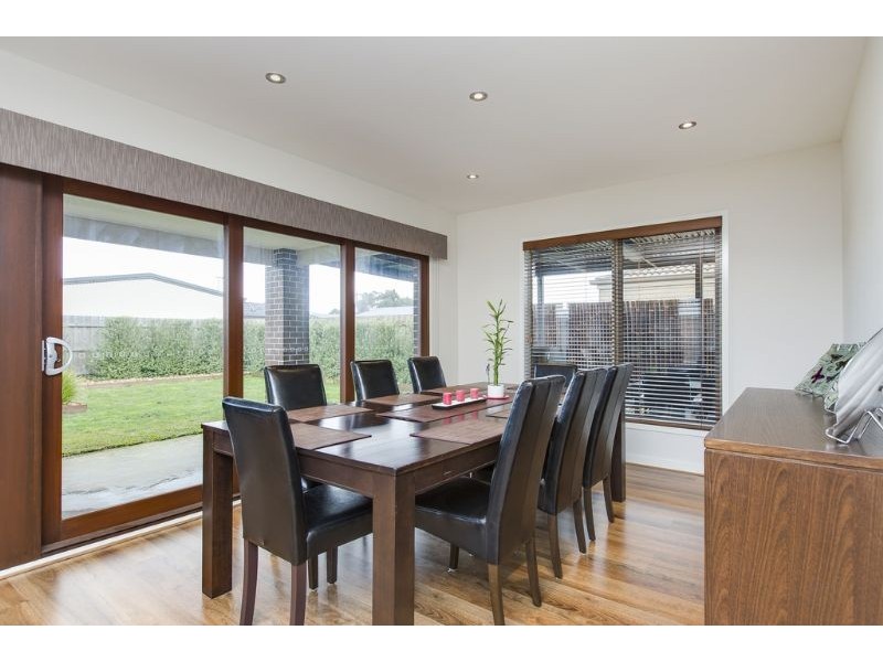 11 Ruby Avenue, Koo Wee Rup VIC 3981