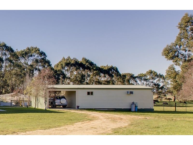 595 Westernport Road, Lang Lang VIC 3984