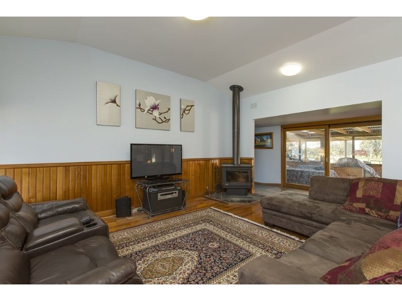 595 Westernport Road, Lang Lang VIC 3984