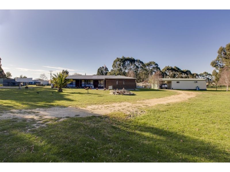 595 Westernport Road, Lang Lang VIC 3984