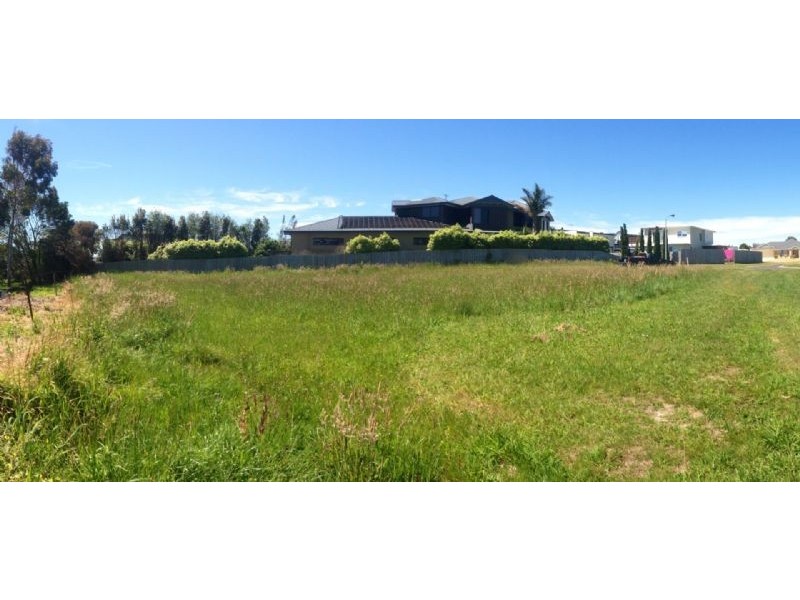 6 Lady Nelson Court, Corinella VIC 3984