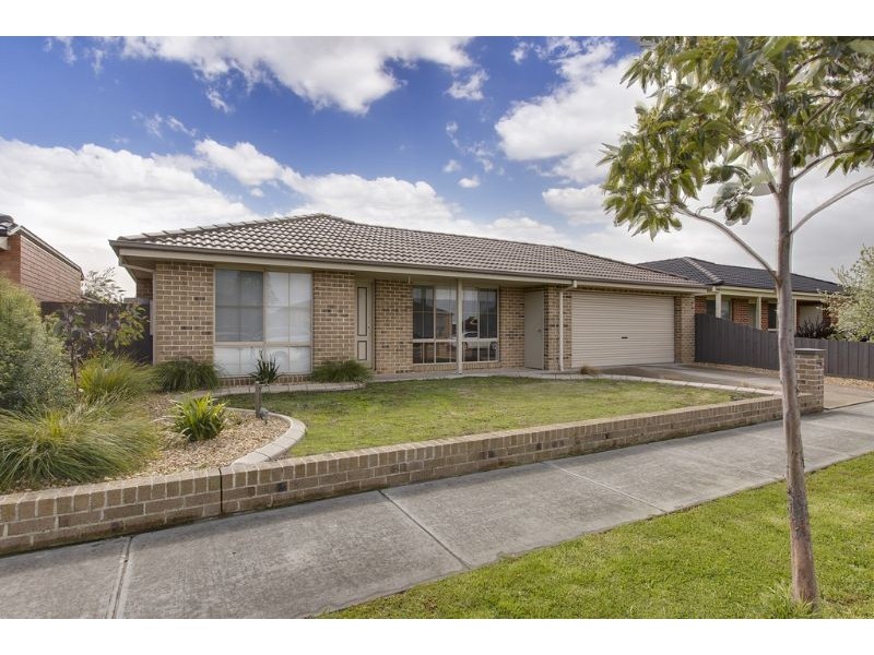 29 Bailey Boulevard, Koo Wee Rup VIC 3981
