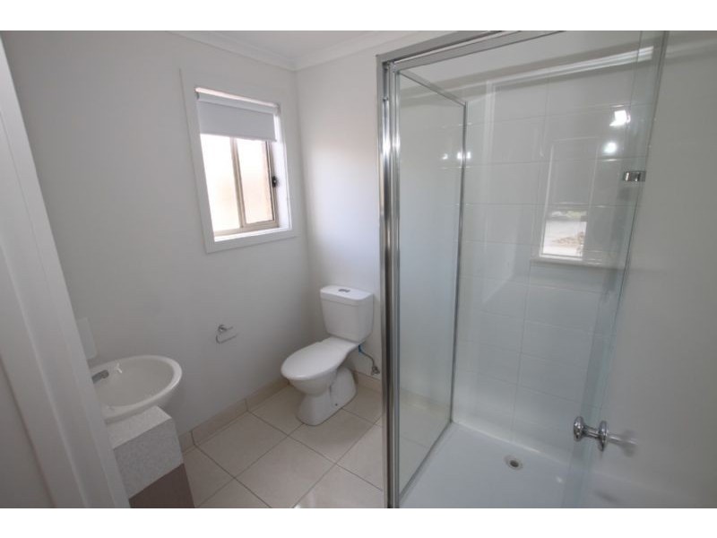 8/137 Moody Street, Koo Wee Rup VIC 3981