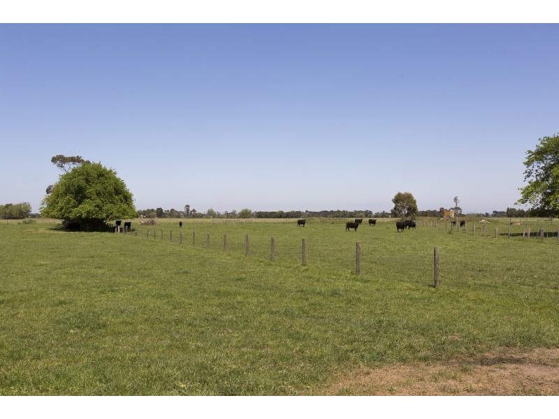 305 McCraws Road, Catani VIC 3981