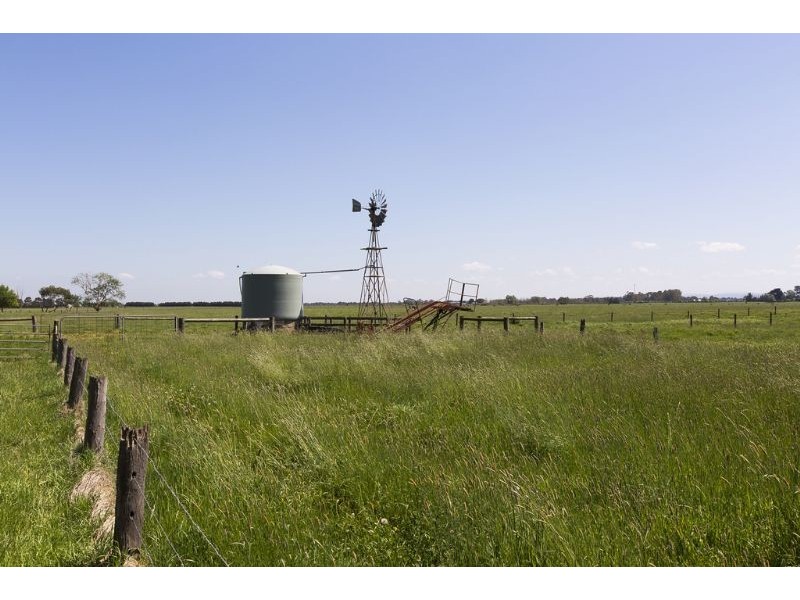 305 McCraws Road, Catani VIC 3981