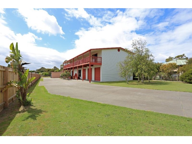 12 Hamilton Street, Corinella VIC 3984