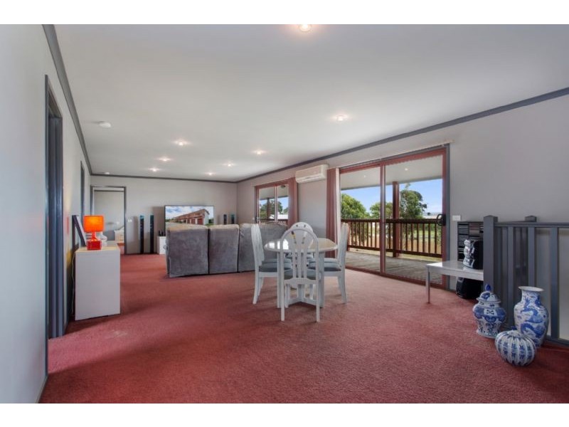 12 Hamilton Street, Corinella VIC 3984