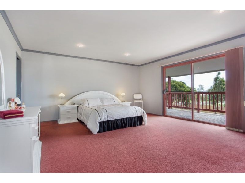 12 Hamilton Street, Corinella VIC 3984