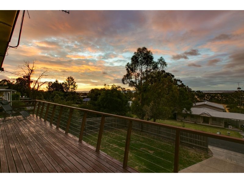 52 Island View Road, The Gurdies VIC 3984