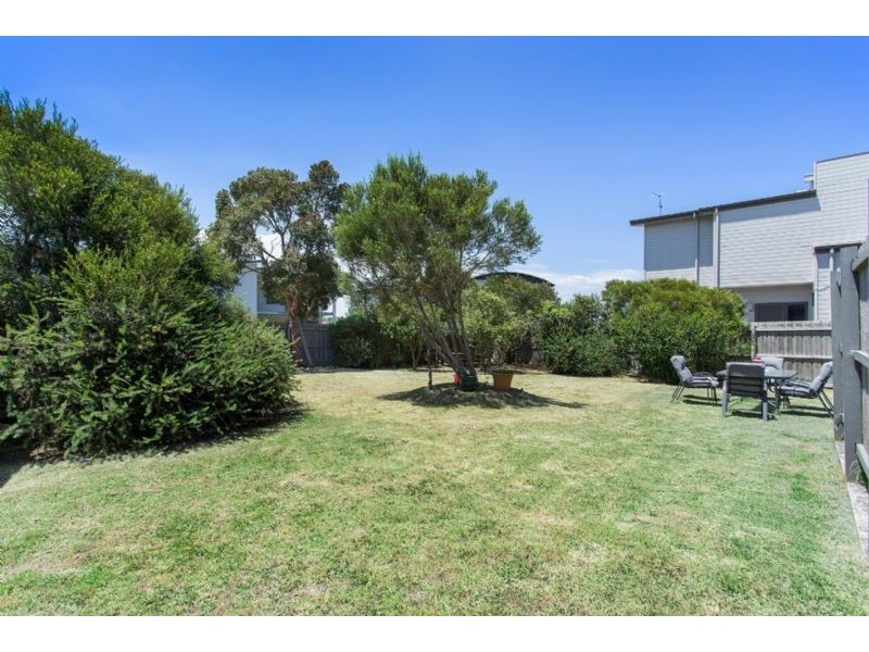 4 Albon Street, Corinella VIC 3984