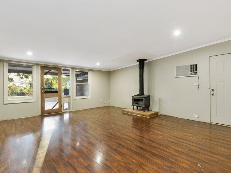 16 Grundy Avenue, Nyora VIC 3987