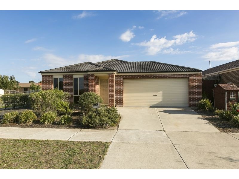 16 Bollen Way, Koo Wee Rup VIC 3981