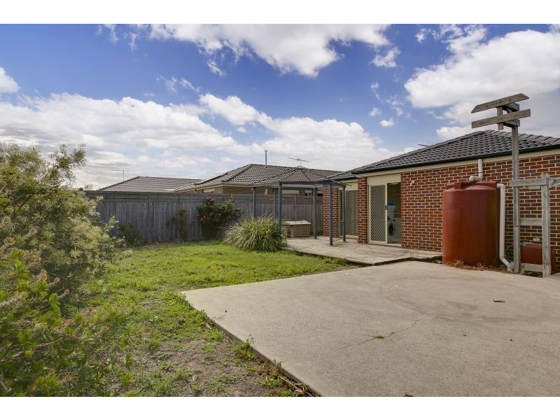 16 Bollen Way, Koo Wee Rup VIC 3981