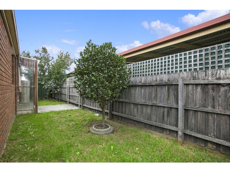 2/20 John Street, Koo Wee Rup VIC 3981