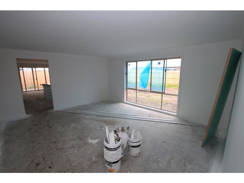 56 Diamond Drive, Koo Wee Rup VIC 3981