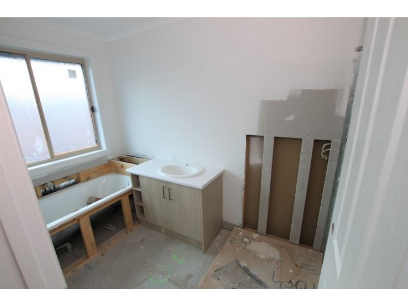 56 Diamond Drive, Koo Wee Rup VIC 3981