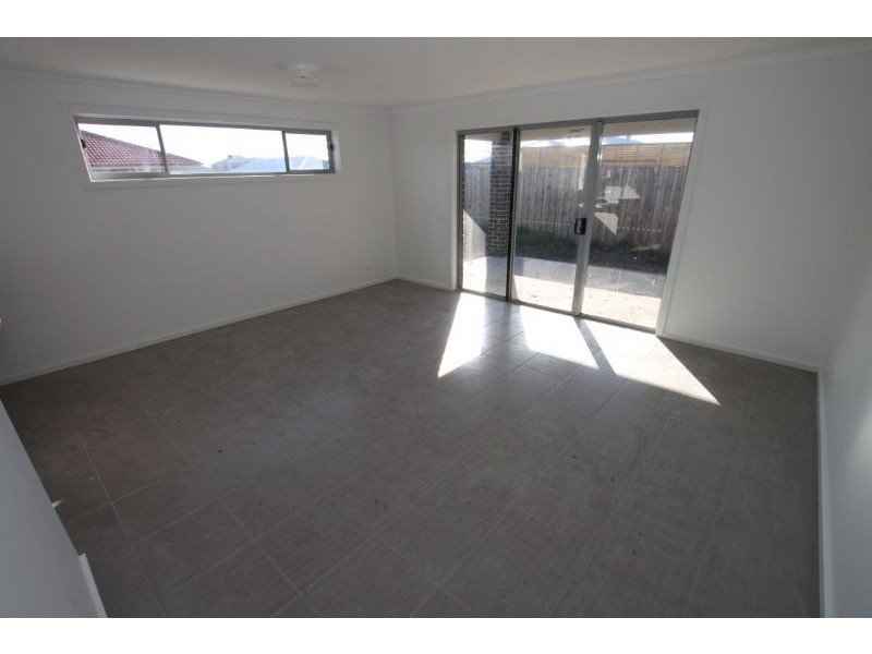 54 Diamond Drive, Koo Wee Rup VIC 3981