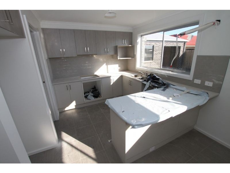 54 Diamond Drive, Koo Wee Rup VIC 3981