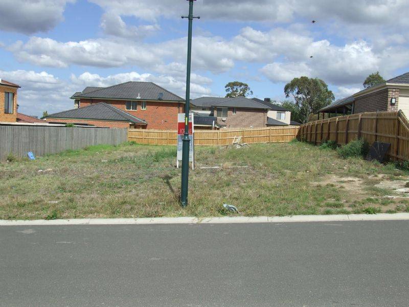 2 Trafalgar Crt, Narre Warren South VIC 3805