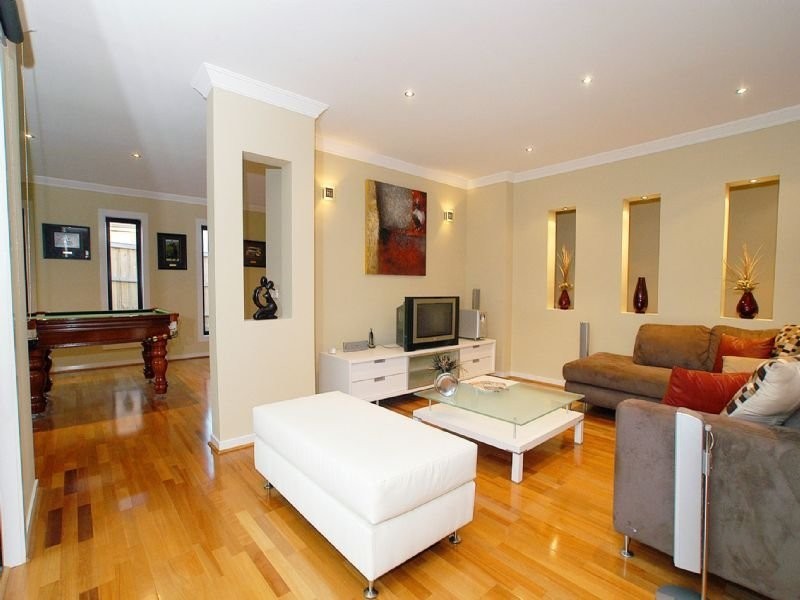 16 Viewgrand Drive, Berwick VIC 3806