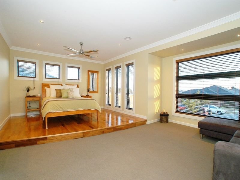 16 Viewgrand Drive, Berwick VIC 3806