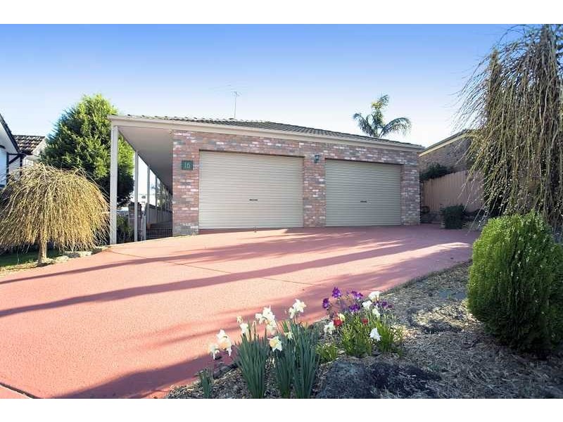 3 Howard Place, Berwick VIC 3806