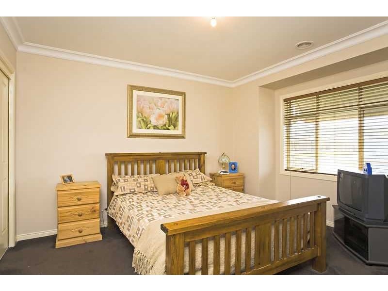 81 Fairholme Boulevard, Berwick VIC 3806