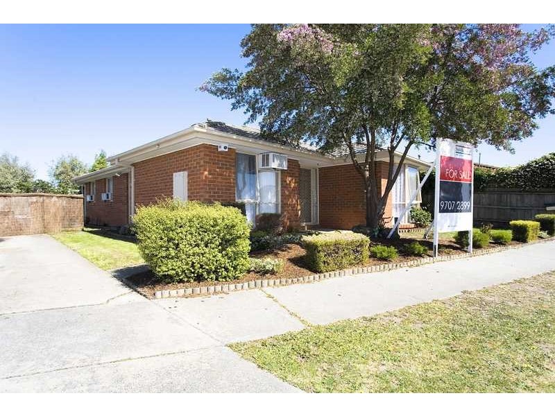 29 Insignia Crescent, Berwick VIC 3806