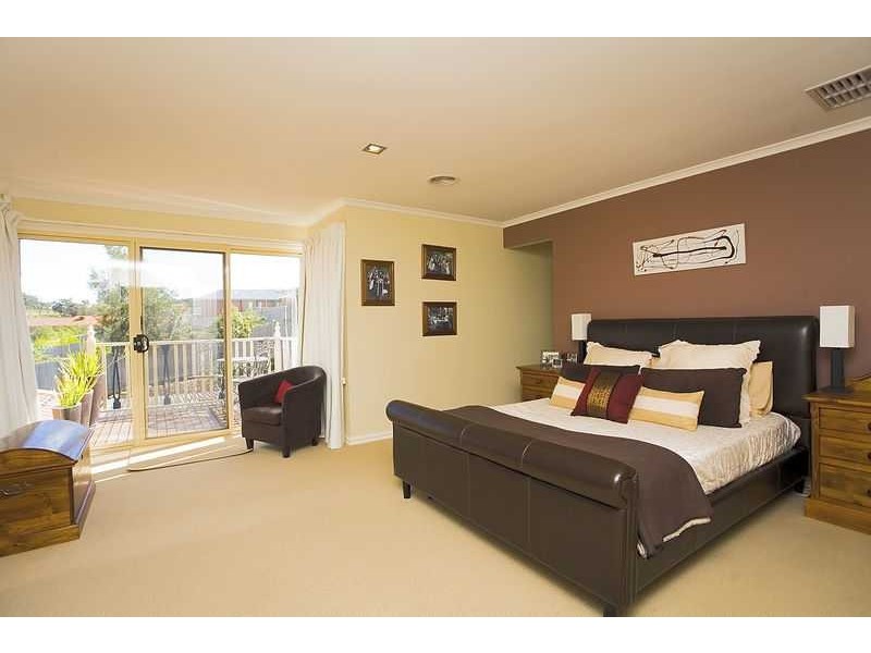 7 Scott Lee Drive, Beaconsfield VIC 3807