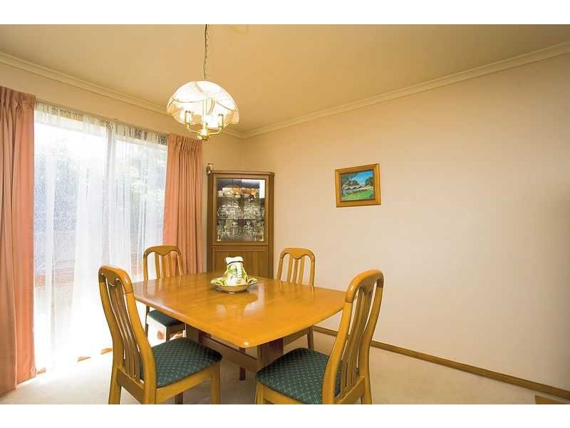 59 Collins Crescent, Berwick VIC 3806