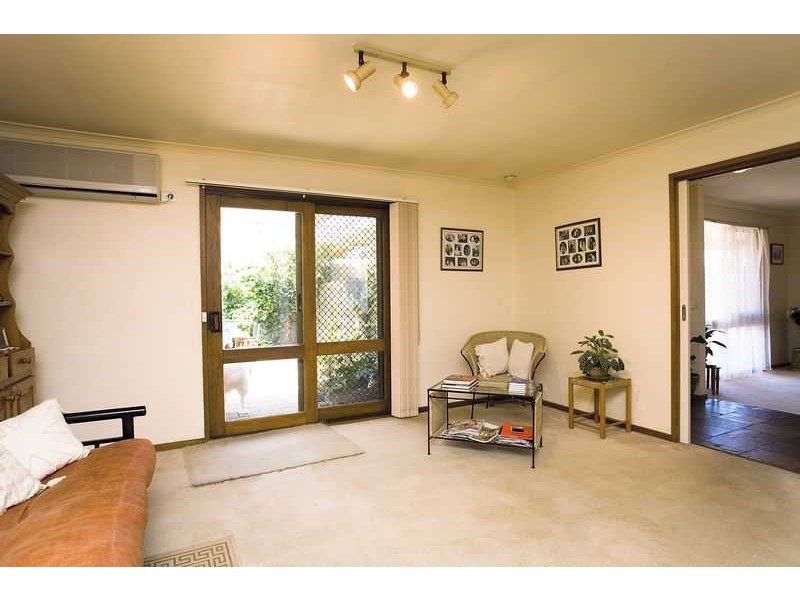 59 Collins Crescent, Berwick VIC 3806