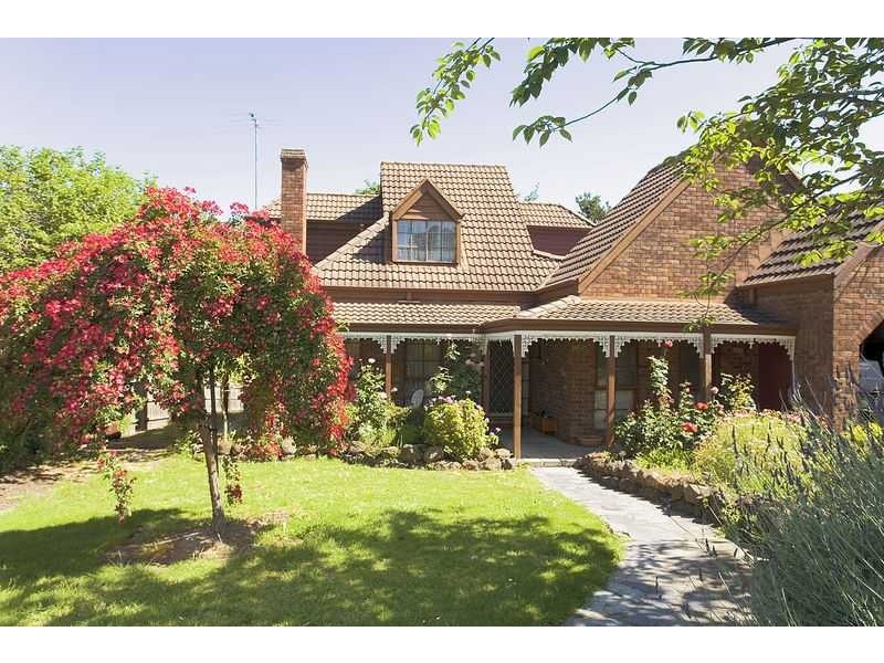 3 Ayr Court, Berwick VIC 3806