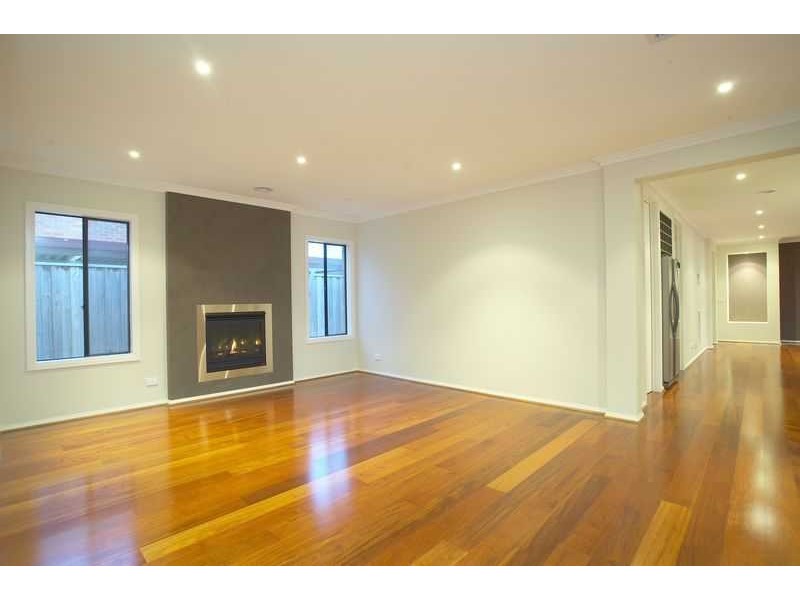 3 Marsh Grove, Berwick VIC 3806