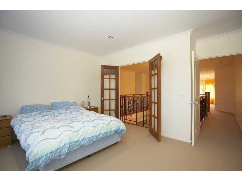 53 Piermont drv, Berwick VIC 3806