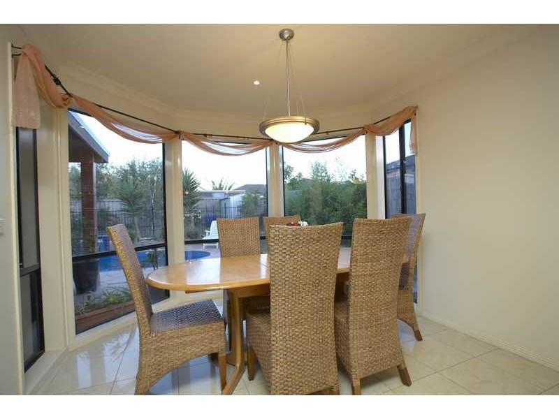 16 Mallard Street, Berwick VIC 3806