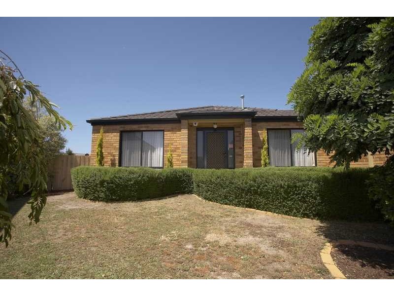 5 Jeune Dve, Berwick VIC 3806
