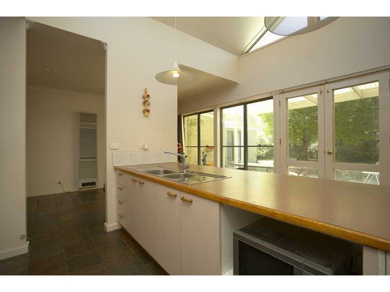 15 Theodore TCE, Berwick VIC 3806