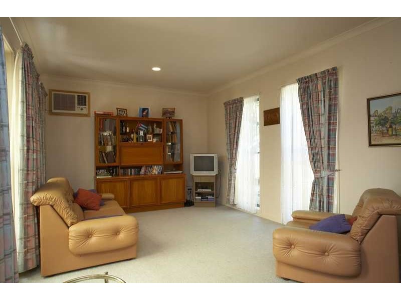 15 Theodore TCE, Berwick VIC 3806