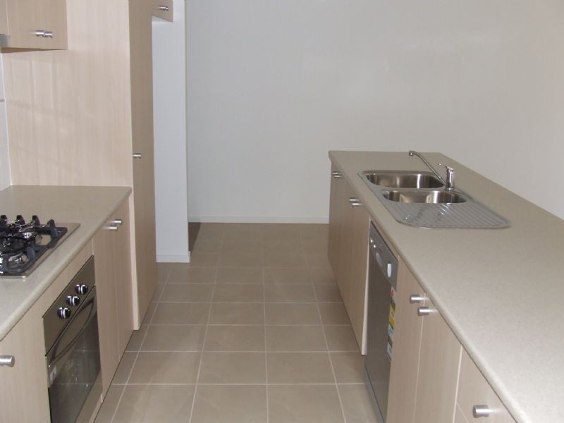 11 Melzak Way, Berwick VIC 3806