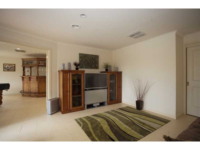 58 Hartland Circiut, Pakenham VIC 3810